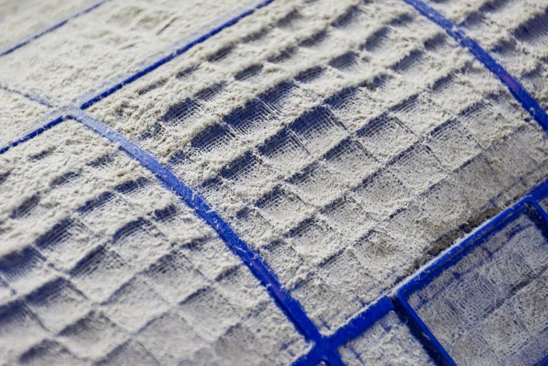 Chiusura della polvere e sporcizia sul filtro dell'aria condizionata fotografia stock libera da diritti Chiusura della polvere e sporcizia sul filtro dell'aria condizionata fotografia stock libera da diritti