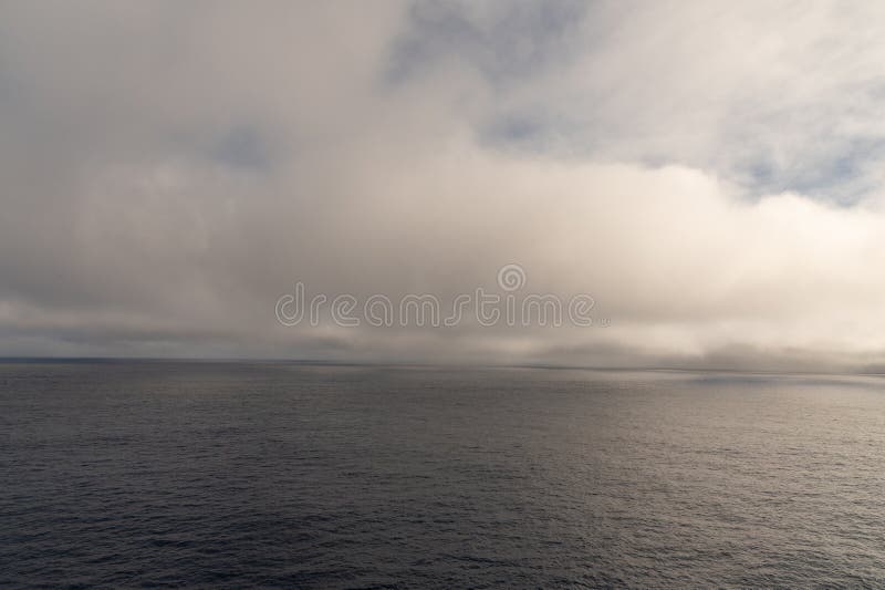 Chmury północno-atlantyckie na rejsie transatlantyckim fotografia stock