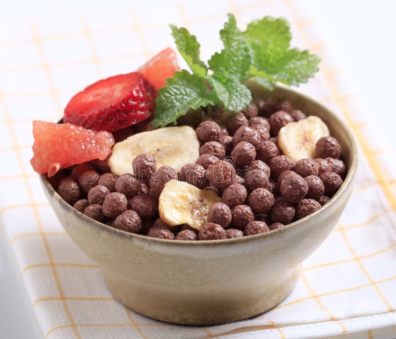 Chocolate breakfast cereal stock image. Image of earthenware 15708795