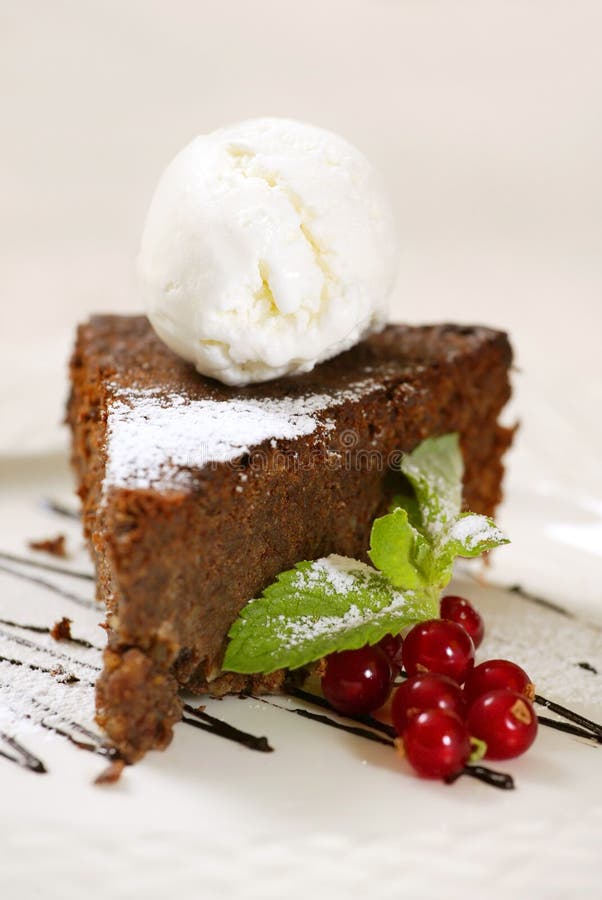 Chocolate cake with icecream royalty free stock photography Chocolate cake with icecream royalty free stock photography