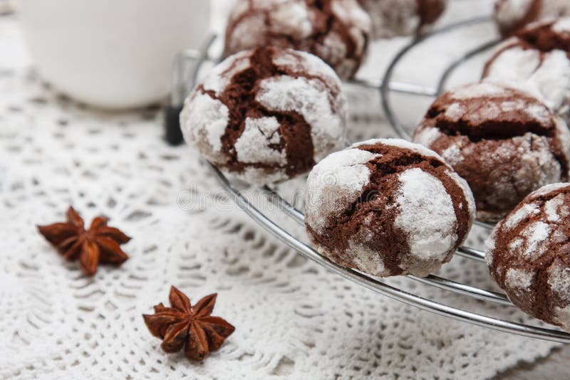 Chocolate cookie with cracks