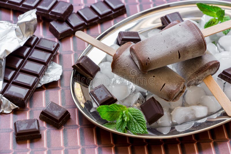Chocolate ice cream popsicles. Flavor, peppermint.