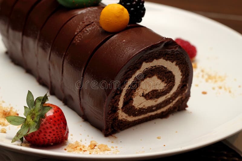 Chocolate log cake