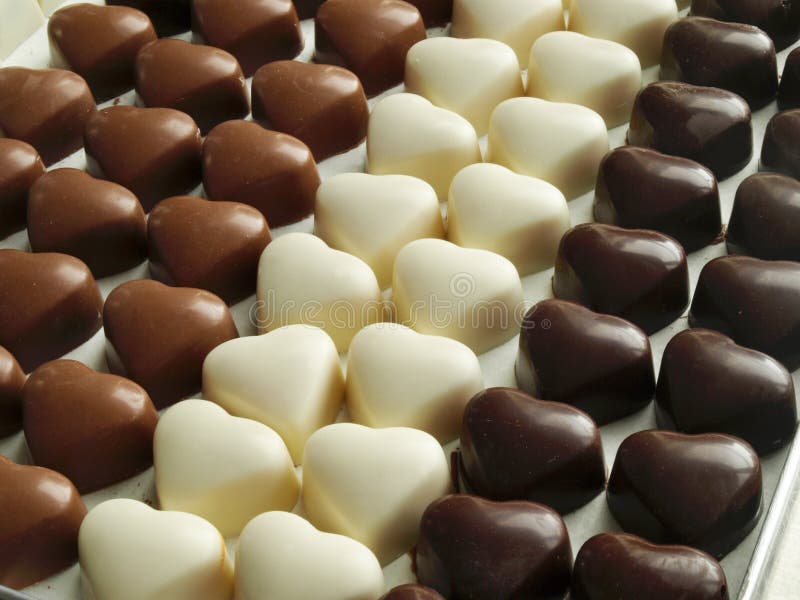 chokladhjärtor arkivbilder chokladhjärtor arkivbilder