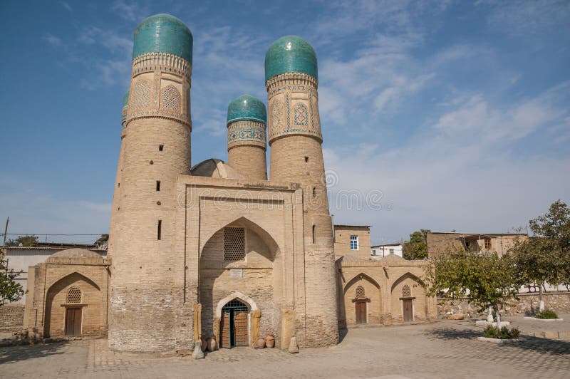 Chorminderjarige - oude moskee in Historisch Centrum van Boukhara