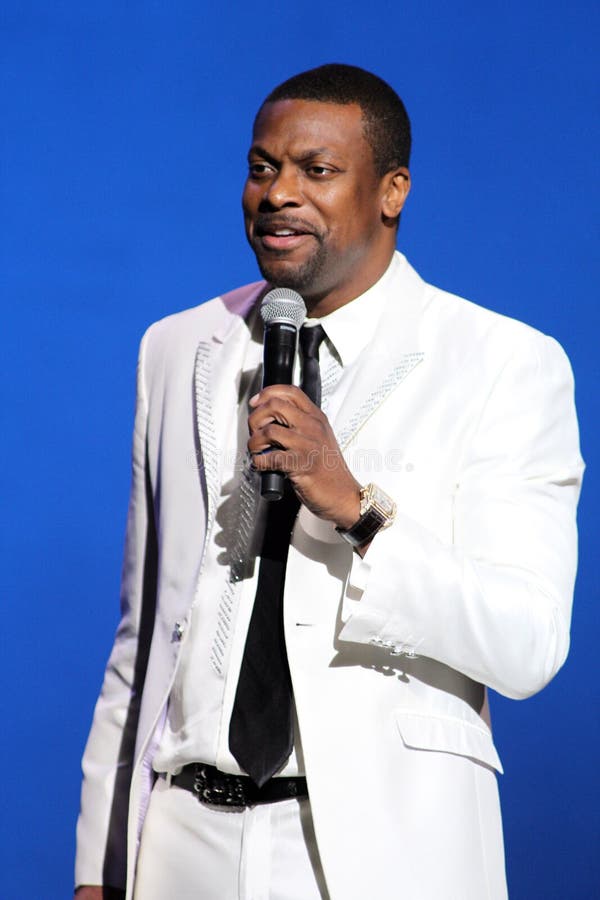 Chris Tucker se realiza se levanta fotos de archivo libres de regalías Chris Tucker se realiza se levanta fotos de archivo libres de regalías