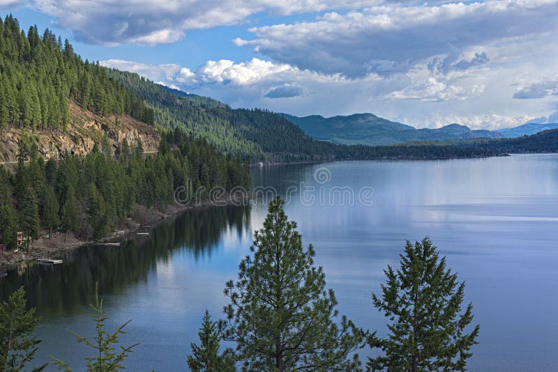 Christina Lake British Columbia Canada imagem de stock royalty free Christina Lake British Columbia Canada imagem de stock royalty free