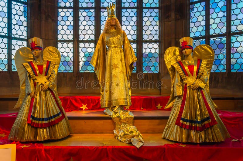 Christkind и ангелы - диаграммы - символ Нюрнберг-Германия рождества стоковые изображения rf Christkind и ангелы - диаграммы - символ Нюрнберг-Германия рождества стоковые изображения rf