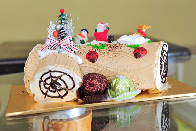 Christmas Chocolate Log Cake Stock Photo Image of cream, tradition
