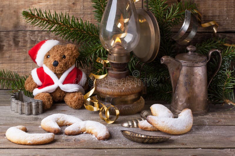 Christmas decoration with teddy bear with cookies