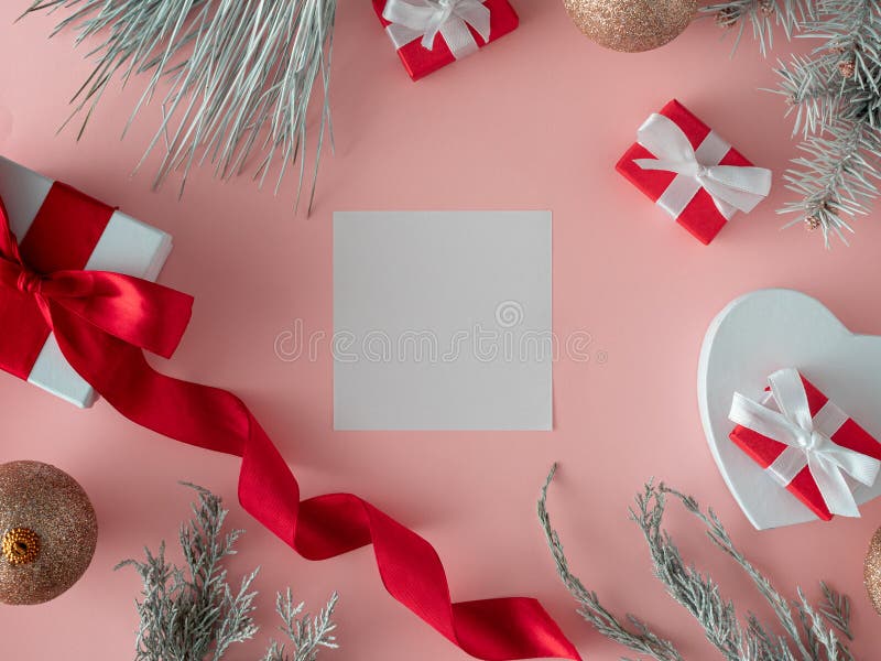 Christmas composition. Frame made of pink disco balls on pastel pink  background. Christmas, winter, new year concept. Flat lay, top view, copy  space, square Stock Photo