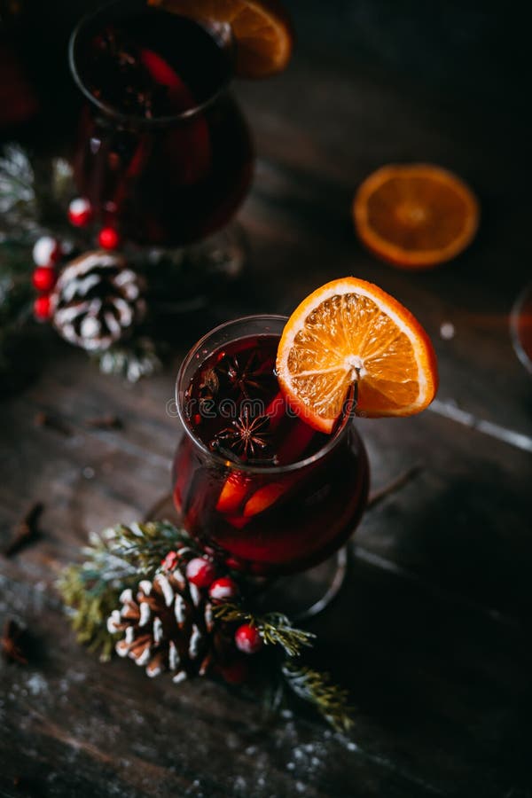 Christmas hot mulled wine stock image. Image of aromatic - 102956823