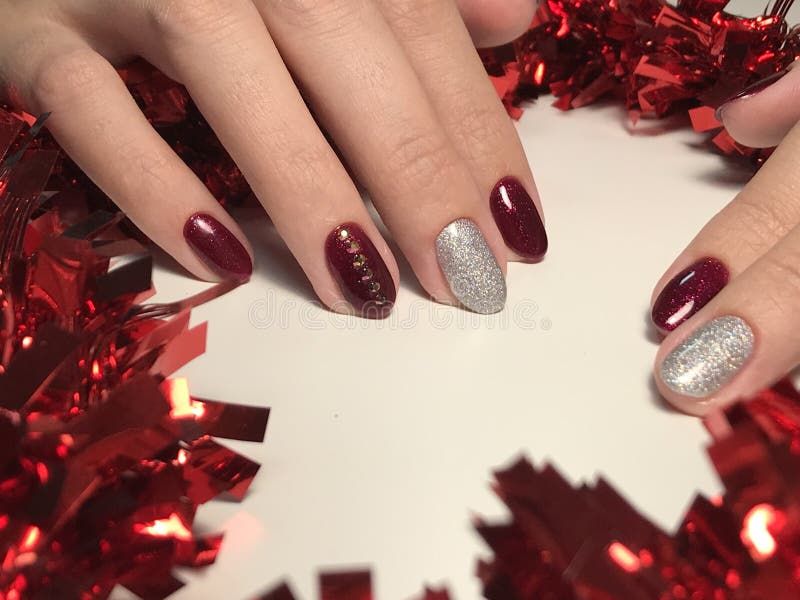 Christmas Manicure Gel Polish Stock Image - Image of sparkly, glitter ...