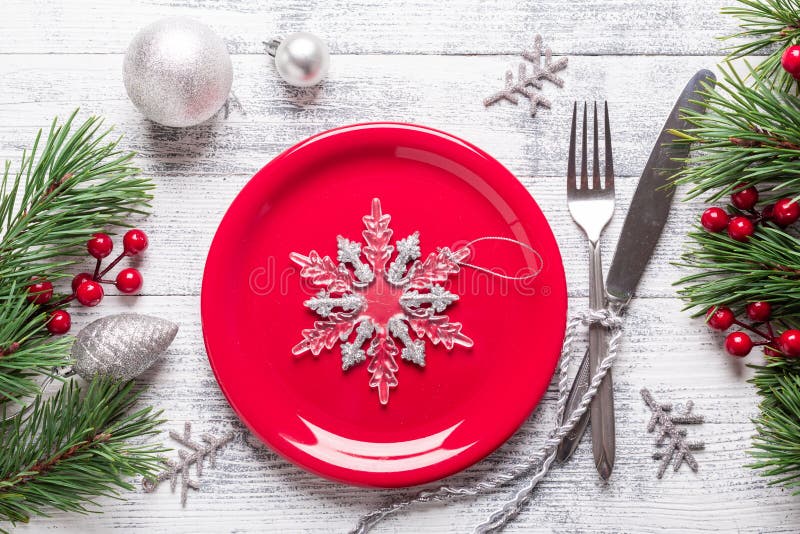 Christmas Table Setting with Empty Red Plate, Gift Box and Silverware ...