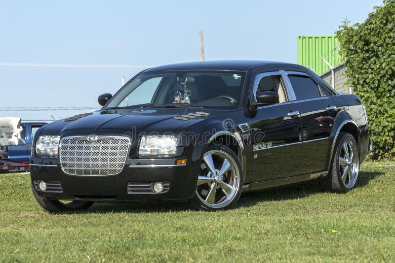 198 Chrysler 300c Royalty-Free Photos and Stock Images