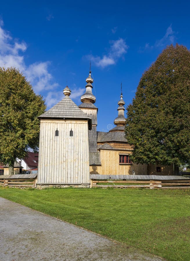 Kostel svatého Michala Archanděla, památka UNESCO, Ladomirova, Slovensko