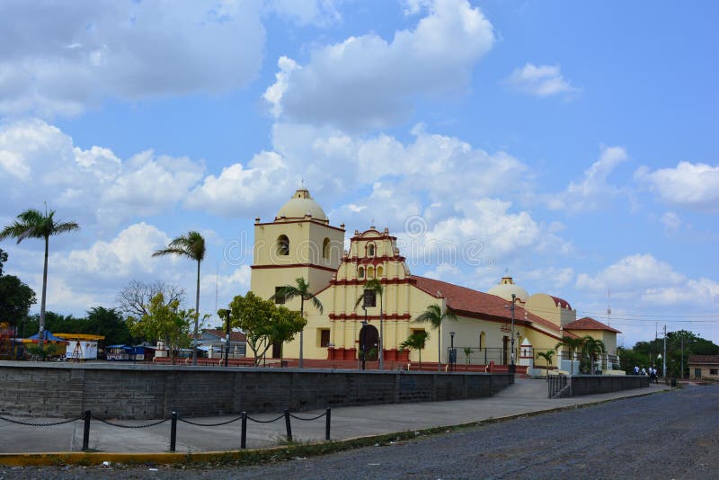 The Church of San Juan Bautista De Sutiava in Leon, Nicaragua Editorial  Photography - Image of travel, history: 92004542