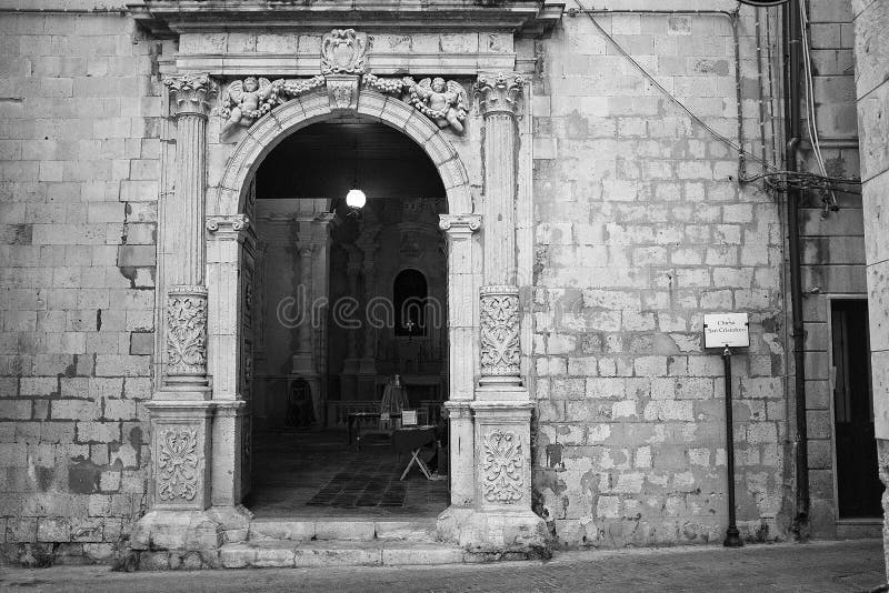 Iglesia en isla.