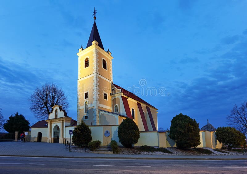 Kostel v obci Blatné - Slovensko v noci