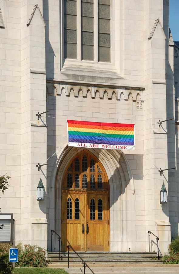 Členové církve ukazuje náboženské tolerance k homosexualitě.