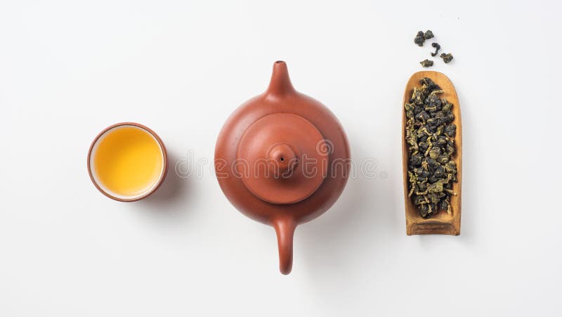 Chá e bule frescos do oolong de Formosa foto de stock royalty free Chá e bule frescos do oolong de Formosa foto de stock royalty free