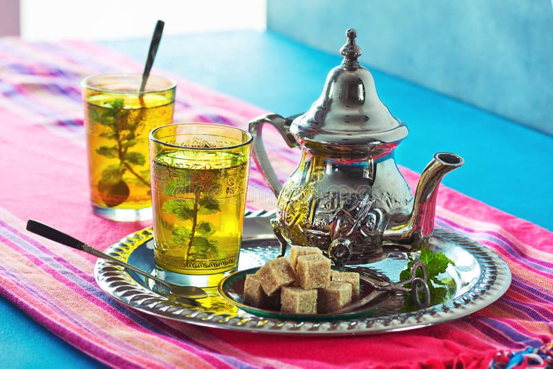 Chá verde da hortelã marroquina quente