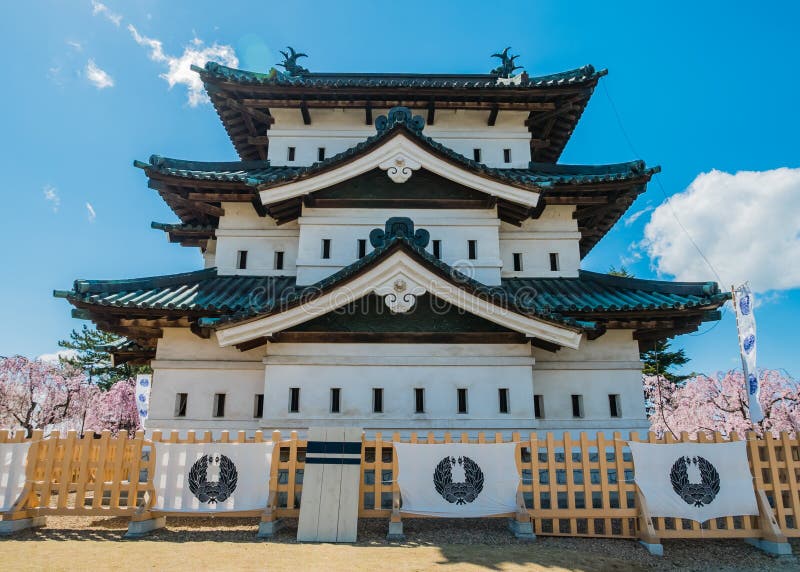 Download Château de Hirosaki image stock éditorial. Image du étang - 76089409