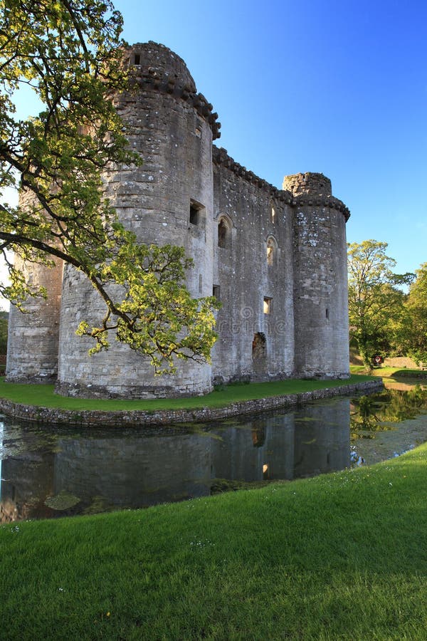 Château Somerset de Nunney photographie stock Château Somerset de Nunney photographie stock