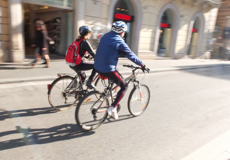Ciclisti immagine stock libera da diritti Ciclisti immagine stock libera da diritti
