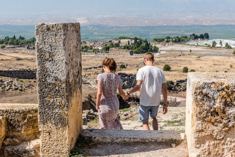 Cidade antiga de Hierapolis em Pamukkale, Turquia fotografia de stock