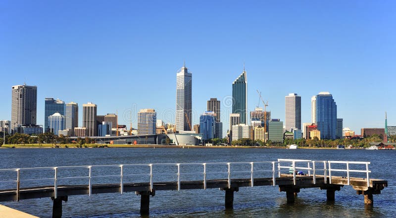 Cidade de Austrália da opinião panorâmico de Perth fotos de stock royalty free Cidade de Austrália da opinião panorâmico de Perth fotos de stock royalty free