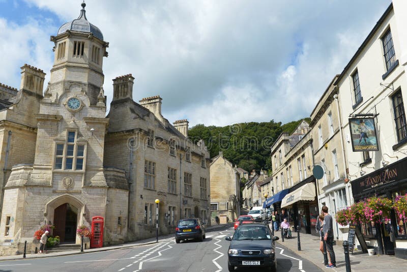 Cidade inglesa - Bradford em Avon imagem de stock royalty free Cidade inglesa - Bradford em Avon imagem de stock royalty free