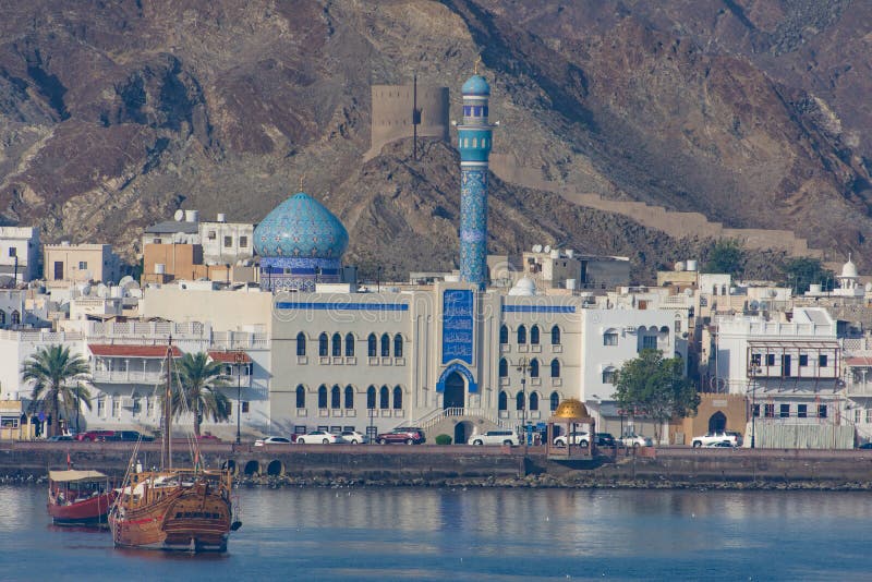 Cidade velha de Mutrah, Muscat, Omã imagens de stock Cidade velha de Mutrah, Muscat, Omã imagens de stock