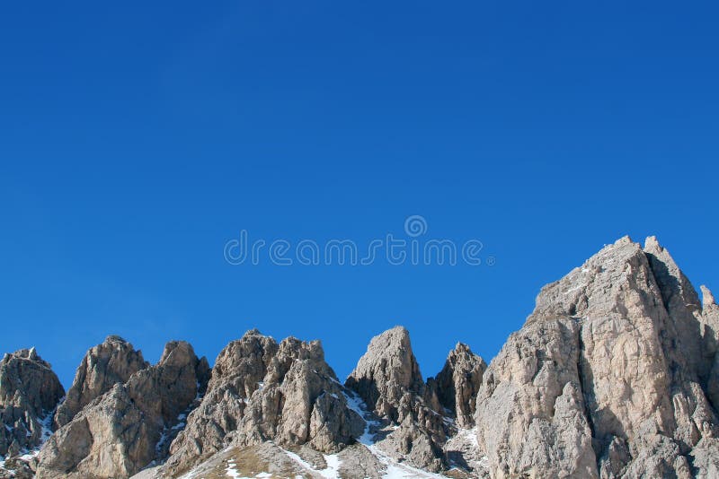 Ciel gentil et les montagnes photo stock Ciel gentil et les montagnes photo stock