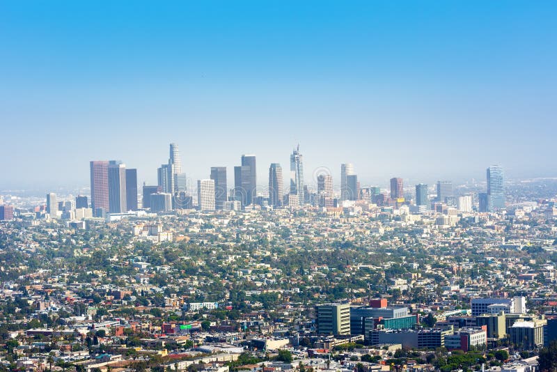 Cielo azul sobre Los Ángeles céntrico foto de archivo Cielo azul sobre Los Ángeles céntrico foto de archivo