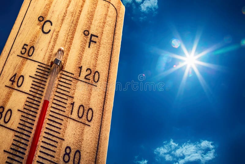 Cielo 40 Degres de Sun del termómetro Día de verano caliente Altas temperaturas del verano los grados Celsius y Farenheit