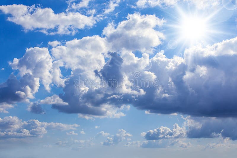 Cielo luminoso blu immagine stock libera da diritti Cielo luminoso blu immagine stock libera da diritti