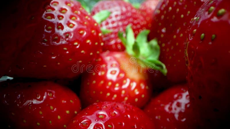 Cierre de fresas frescas maduras