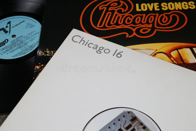 Cierre De Portadas De Discos De Vinilo De La Banda De Música Rock  Estadounidense Chicago Fotografía editorial - Imagen de foco, roca:  206595352