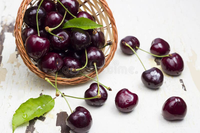 Ciliege fresche fotografia stock Ciliege fresche fotografia stock