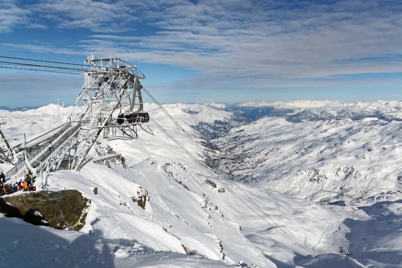 CIME Caron in Val Thorens stockfoto. Bild von landschaft 72885900