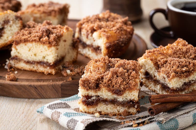 Cinnamon crumb coffee cake