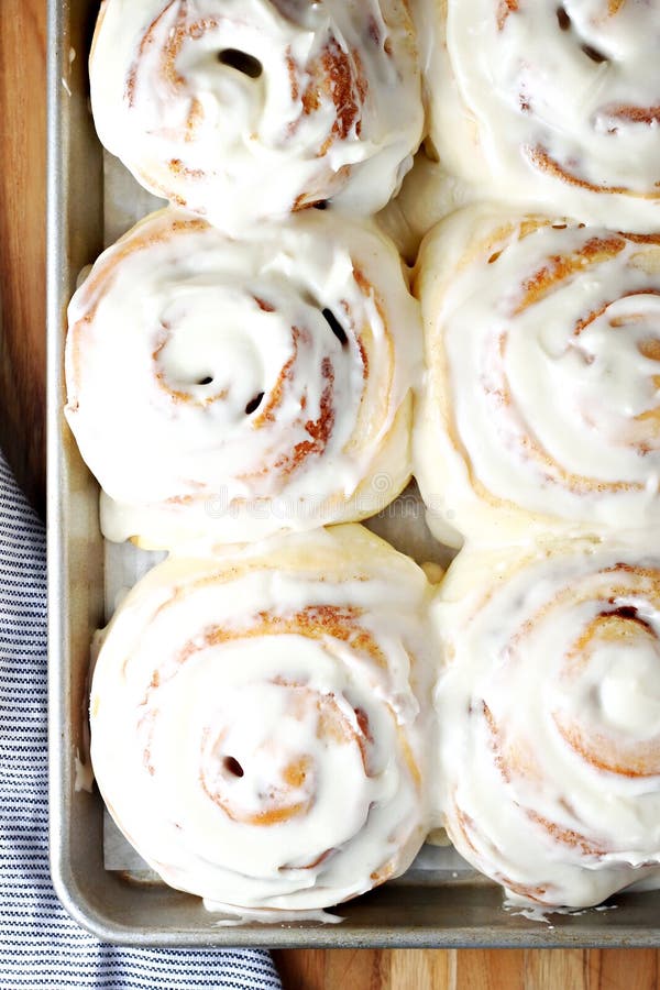 Whipped cream and cinnamon stock image. Image of sugar 31704057