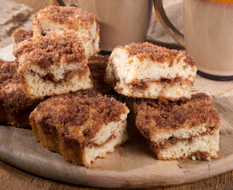 Cinnamon Swirl Crumb Cake