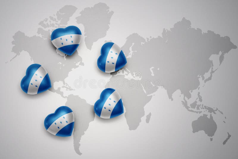 cinq coeurs avec le drapeau national du Honduras sur un fond de carte du monde illustration de vecteur cinq coeurs avec le drapeau national du Honduras sur un fond de carte du monde illustration de vecteur