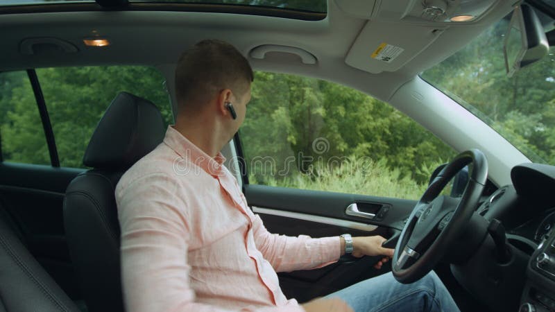 Cinto de segurança masculino seguro da asseguração do motorista no carro