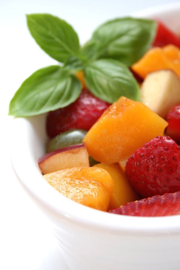 Ciotola di insalata della frutta fotografie stock Ciotola di insalata della frutta fotografie stock