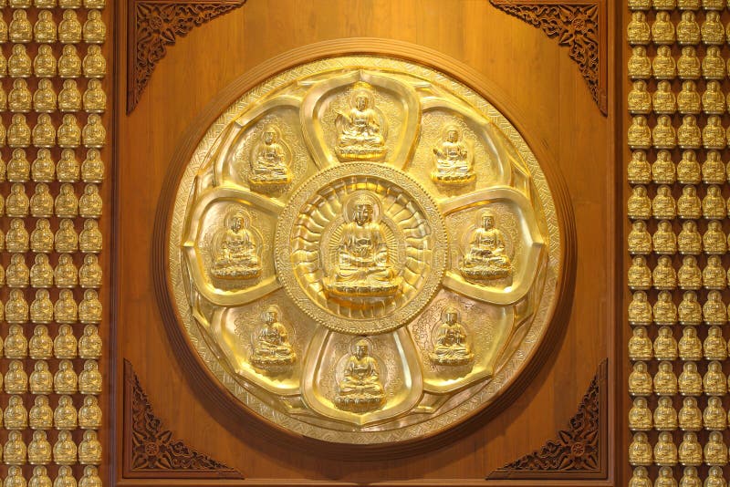 The circle of golden buddha