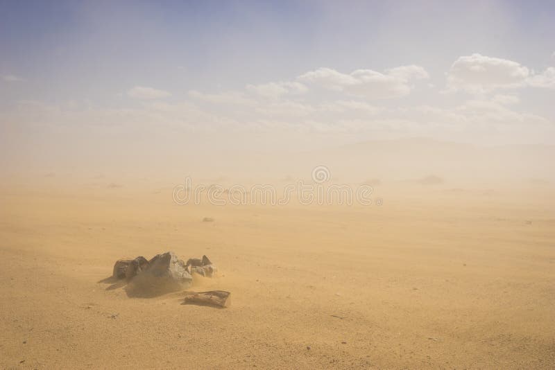 170 Blowing Sandstorm Photos Free Royalty Free Stock Photos From Dreamstime