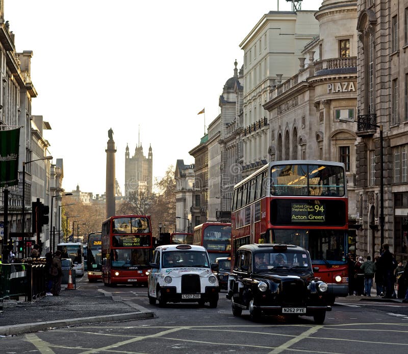 Piccadilly Circus, Londres foto de stock